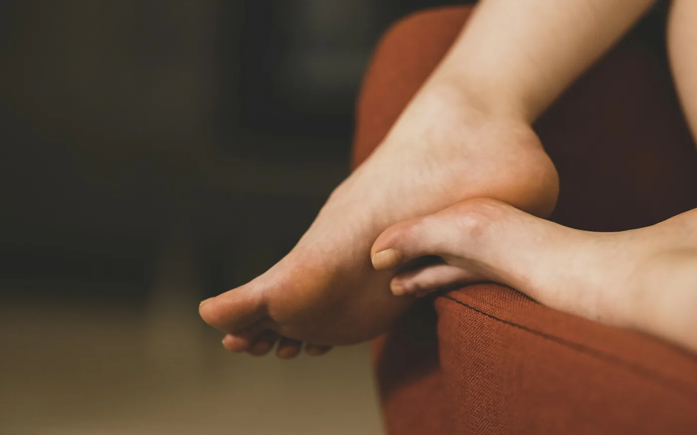 Plantar fasciitis pain concentrates under the heel and along the arch