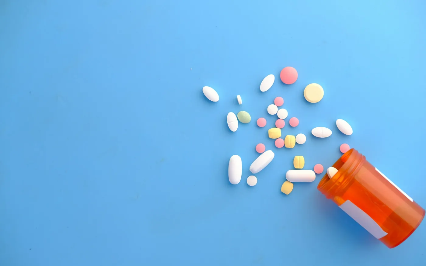 Acupuncture is used alongside antihistamines, not instead of them