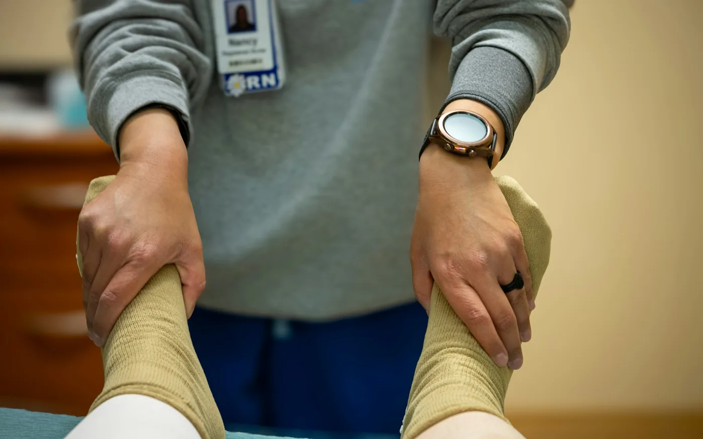 Radiating pain with weakness or numbness needs assessment before acupuncture