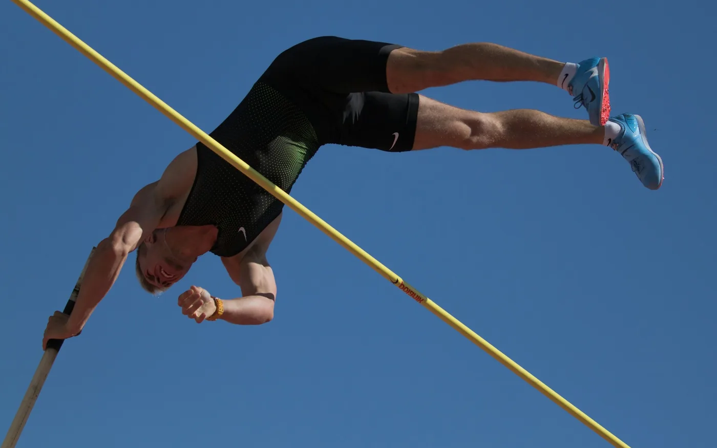 Decelerating and landing load the tendon more than running does
