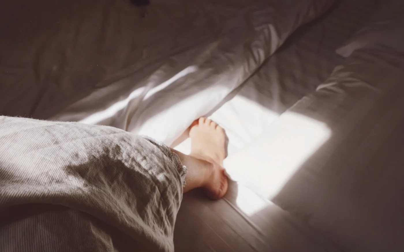 The first steps of the morning are the classic plantar fasciitis symptom
