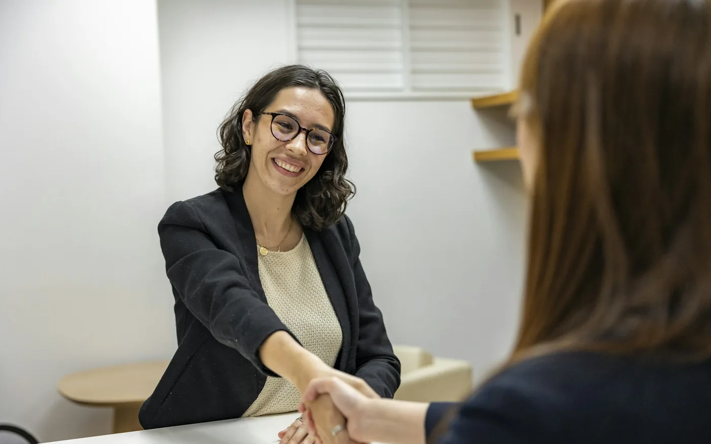 The therapist talks through what hurts before anything starts