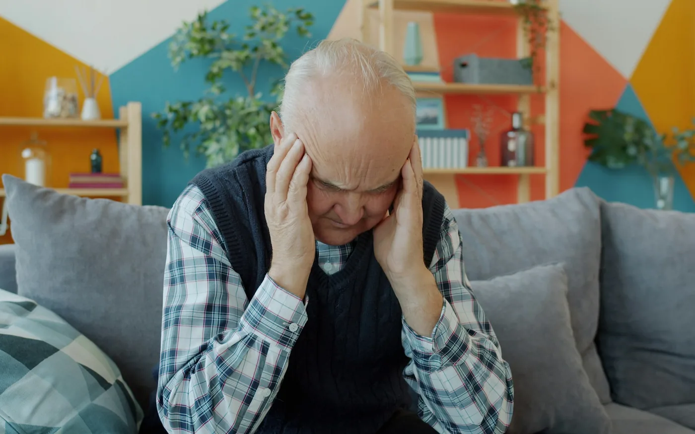 Cervicogenic headache stays on the same side rather than switching