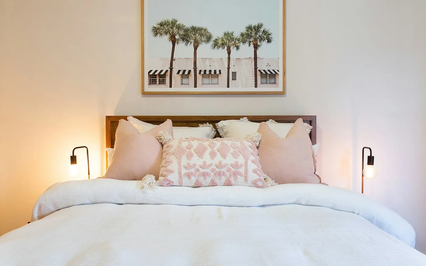 Pillow height differs for side sleepers and back sleepers