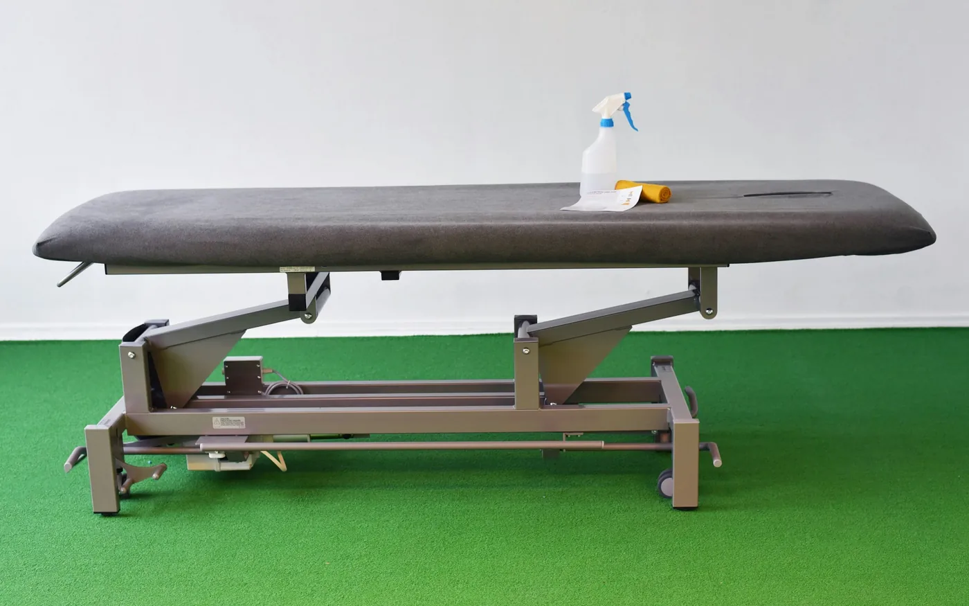 A repositioning manoeuvre performed by a trained clinician treats BPPV directly