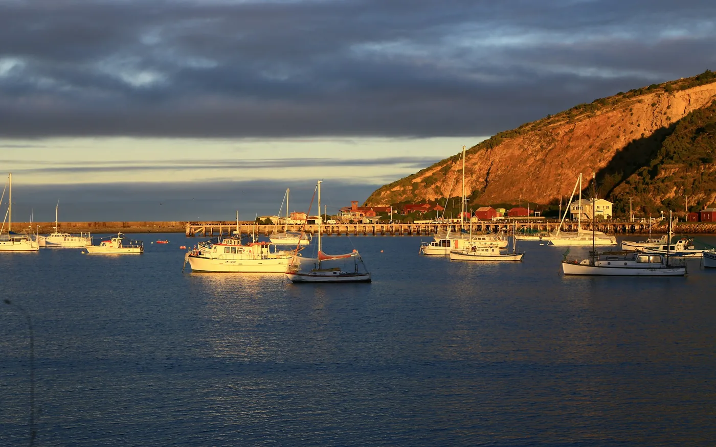 The harbour that Salem and Beverly share